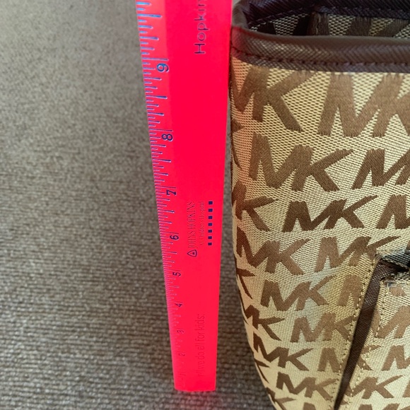 Michae Kors medium canvas tote bag - Picture 13 of 15